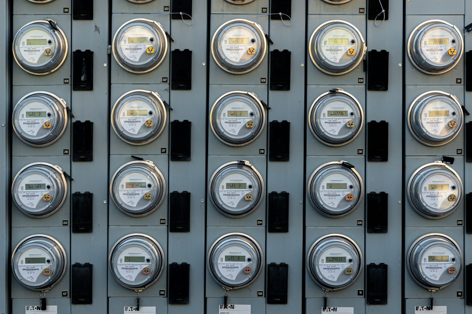 Rad med elektriske stromsmalere